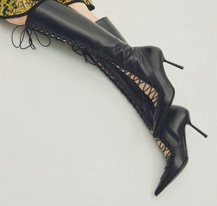 Lace up stivale nero